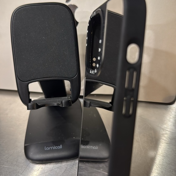 CASETiFY Mirror Case iPhone 15 Pro Max - Picture 4 of 5